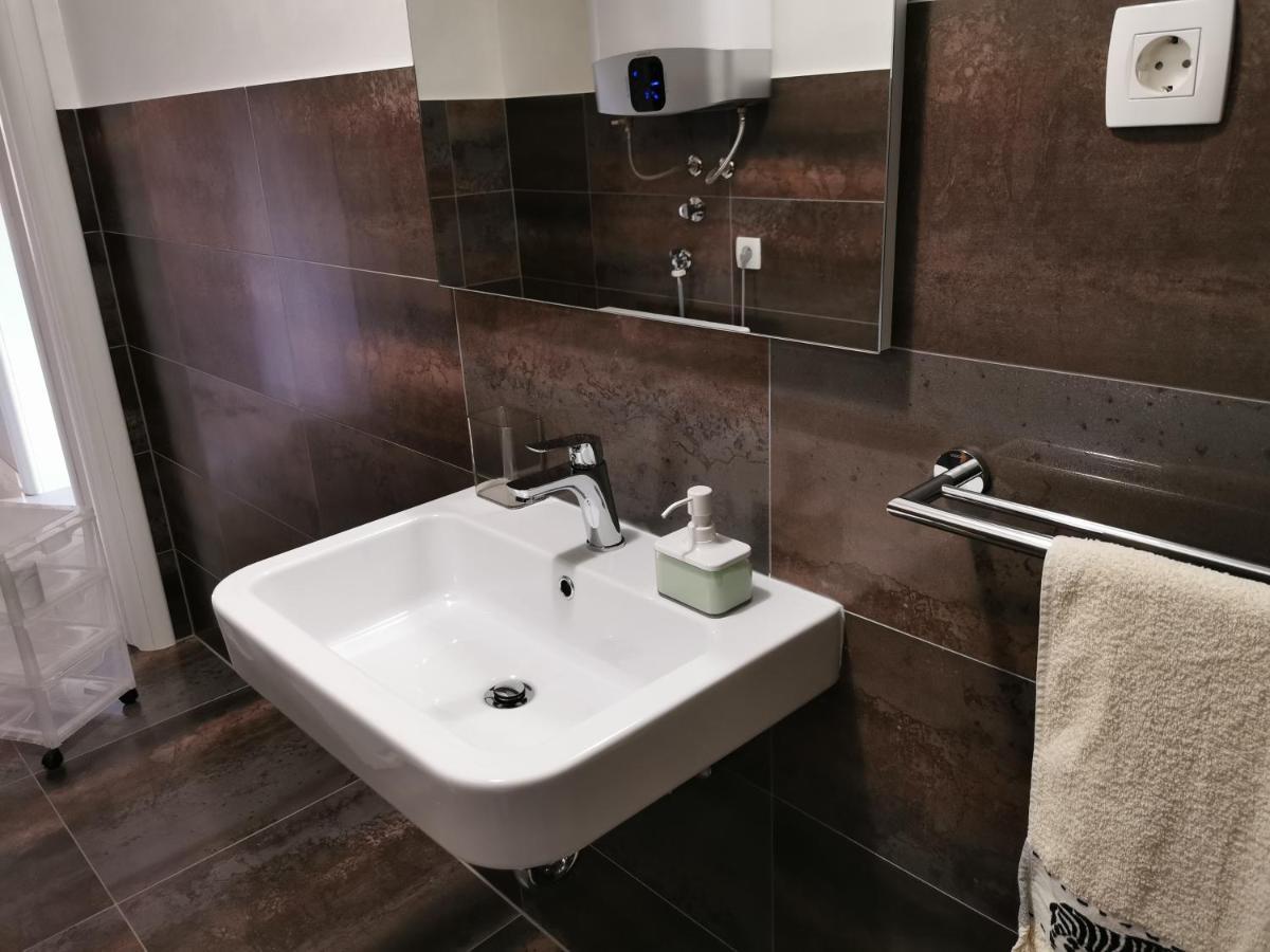 Apartment Luki โปวิเล ภายนอก รูปภาพ