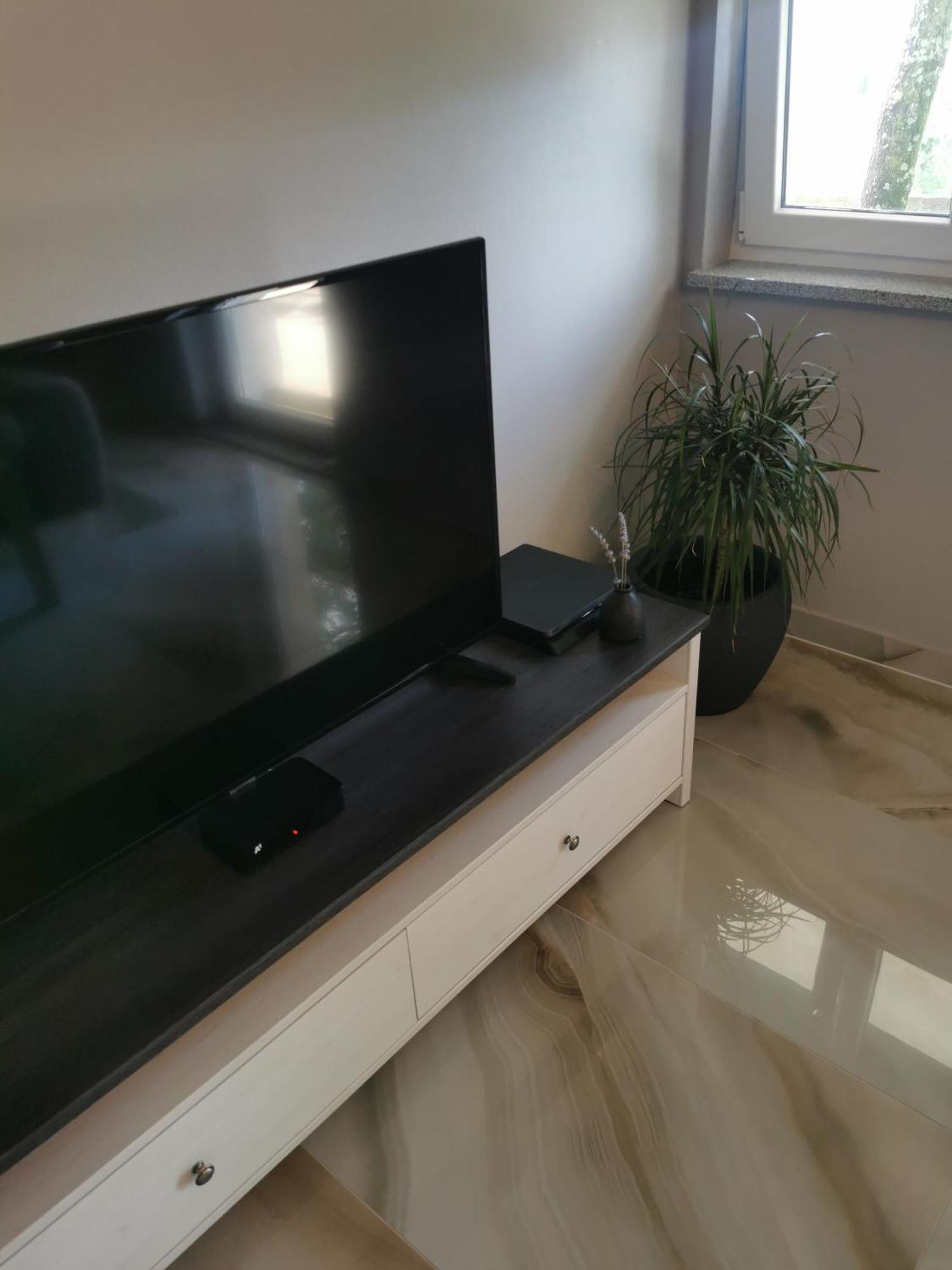 Apartment Luki โปวิเล ภายนอก รูปภาพ